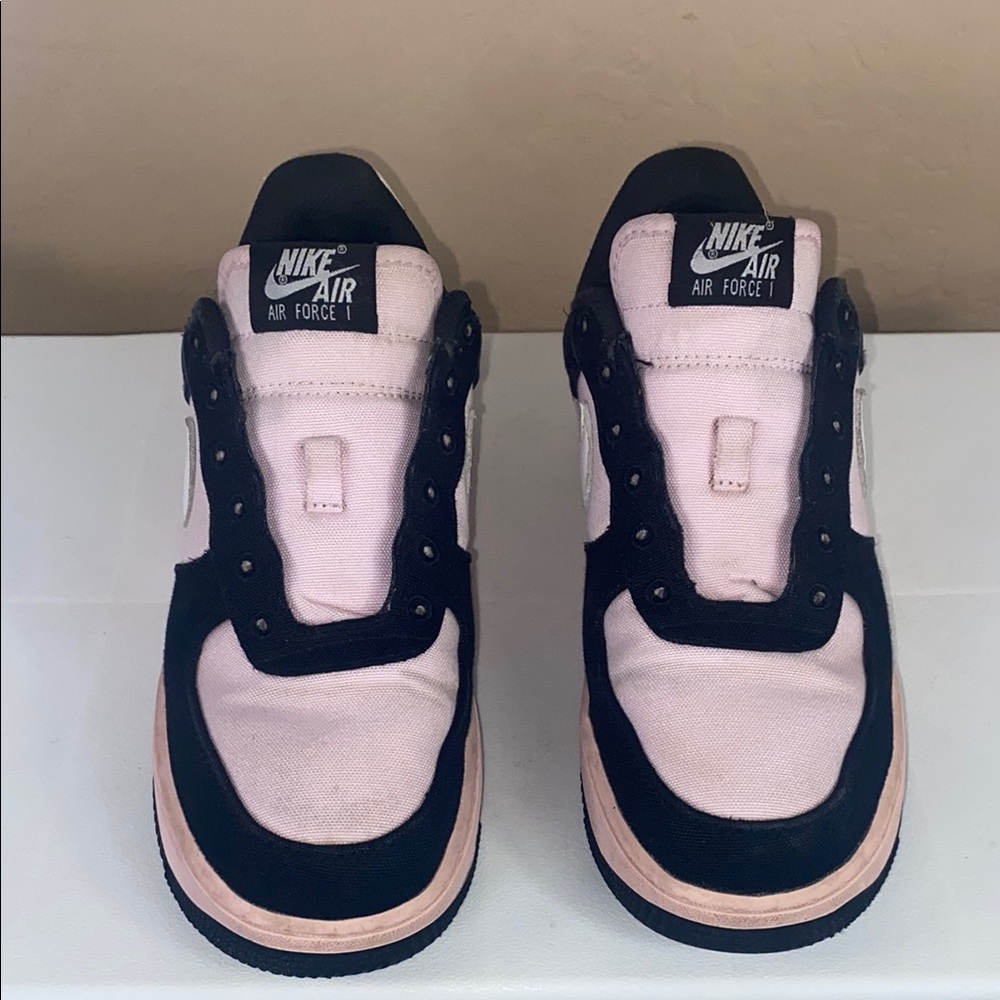 Nike Black and Pink Athletic Shoes with Retro Silhouette